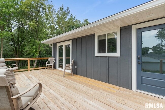 1900 E Knox St in Peoria, IL - Building Photo - Building Photo