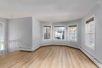 29-31 Belmont St-Unit -2 in Fitchburg, MA - Building Photo - Building Photo