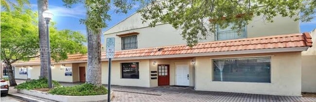 property at 313 N Krome Ave