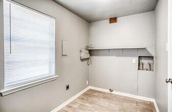 4721 Bucknell Dr in Garland, TX - Building Photo - Building Photo