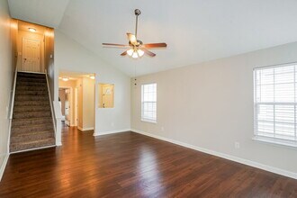 2729 Riverbend Dr in Nashville, TN - Building Photo - Building Photo