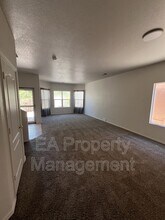7124 Eagle Canyon Rd NE in Albuquerque, NM - Building Photo - Building Photo