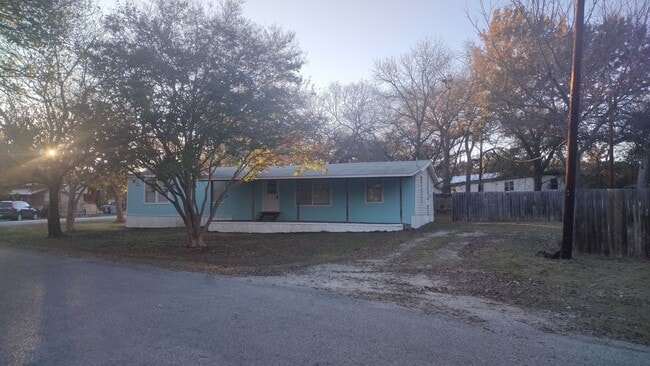 property at 1024 Pawnee Trail