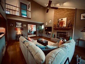 7963 Indian Creek Ln in Sylvania, OH - Building Photo - Building Photo