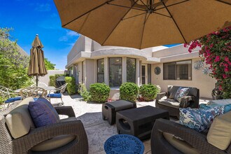 48114 Cll Seranas in La Quinta, CA - Building Photo - Building Photo