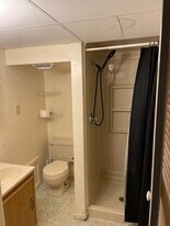 660 Fairhaven Dr in Hamilton, OH - Building Photo