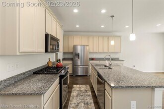 43474 Chancellor Ln in Novi, MI - Building Photo - Building Photo