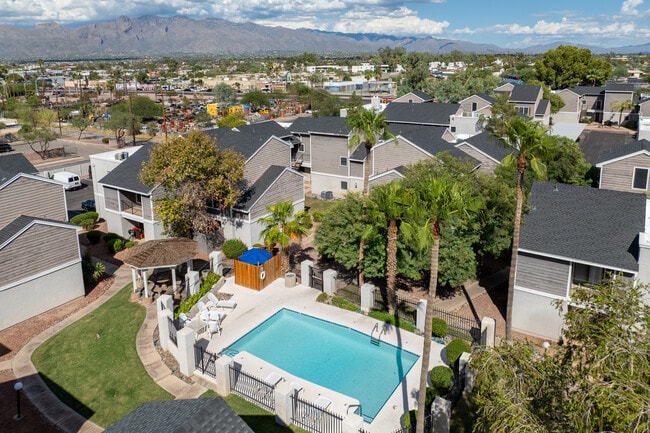 Cambridge Village Apartments
