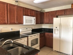 11603 NW 89th St-Unit -207 in Doral, FL - Building Photo - Building Photo