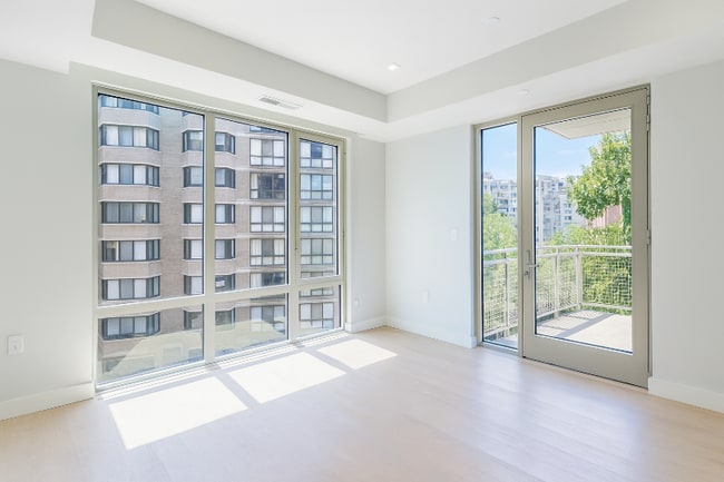 1224 M St NW in Washington, DC - Building Photo - Building Photo