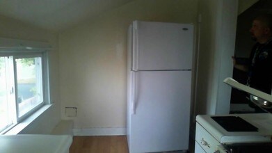 519 4th St-Unit -# 4 in Cheney, WA - Building Photo - Building Photo