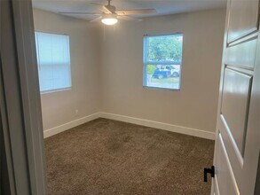 2307 Lea Crest Dr in Dallas, TX - Building Photo - Building Photo