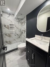 3486 Grand Forks Rd in Mississauga, ON - Building Photo - Building Photo