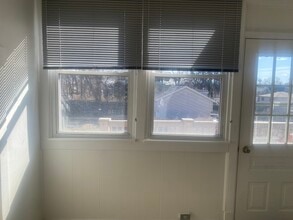 3337 W 114th St, Unit 2 in Chicago, IL - Building Photo - Building Photo