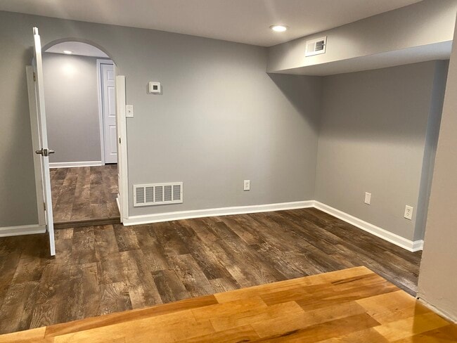 565 pennington ave, Unit UNIT 2 in Havre De Grace, MD - Foto de edificio - Building Photo