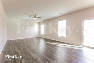 1303 Eagledale Pl in Greenville, SC - Building Photo - Building Photo