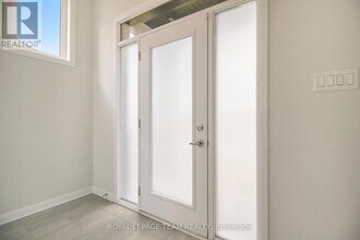 531 Winterset Rd in Ottawa, ON - Building Photo - Building Photo