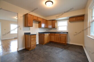 205 Algonquin St in Joliet, IL - Foto de edificio - Building Photo