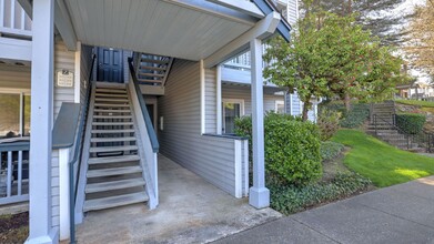 33020 10th Ave SW in Federal Way, WA - Building Photo - Building Photo