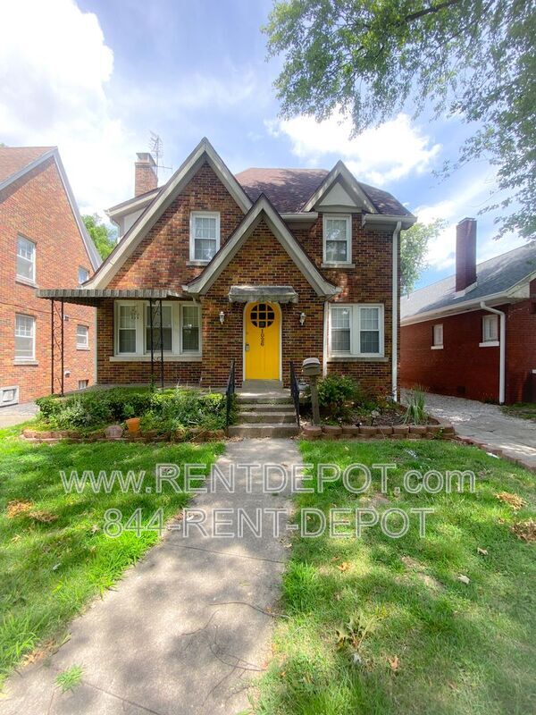 1026 E Gum St in Evansville, IN - Building Photo - Building Photo
