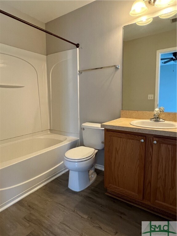 property at 117 Fairgreen St