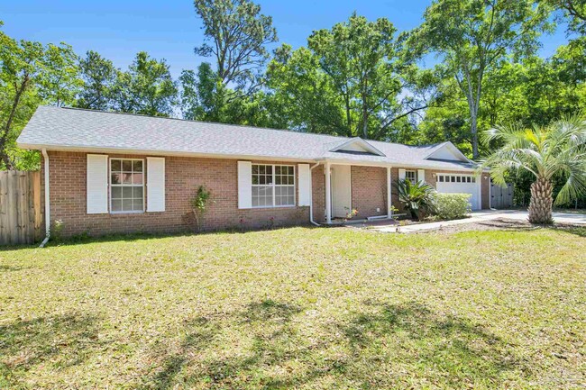 6660 Schwab Dr in Pensacola, FL - Building Photo - Building Photo