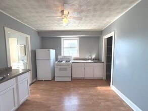 3126 Elder Ln in Franklin Park, IL - Building Photo - Building Photo