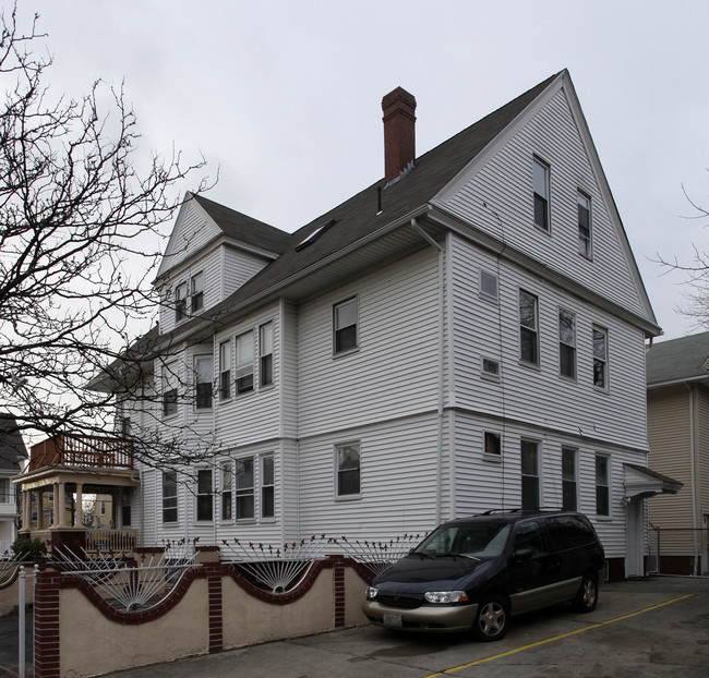 81-85 Lenox Ave in Providence, RI - Building Photo - Building Photo