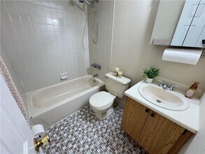 650 Correll Ave in Staten Island, NY - Building Photo - Building Photo