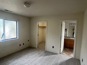 405 Western Ave in Medford, OR - Building Photo - Building Photo