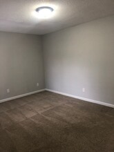 4400 Graceland Ct in Raleigh, NC - Building Photo - Building Photo