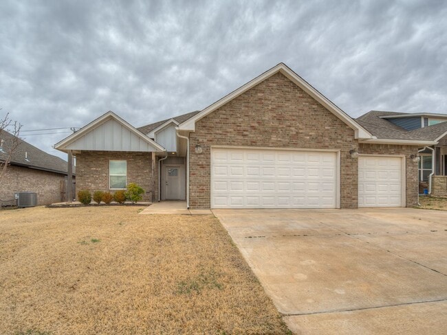 property at 11425 NW 100th Ct