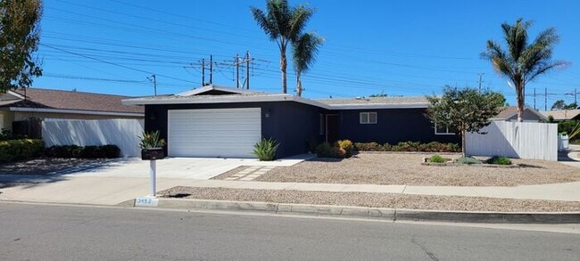 property at 3452 Las Vegas Dr