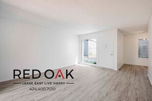 550 N Santa Fe St in Hemet, CA - Building Photo