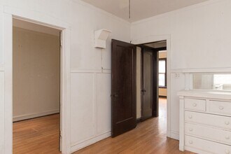 1923 W Winnemac Ave in Chicago, IL - Building Photo - Building Photo