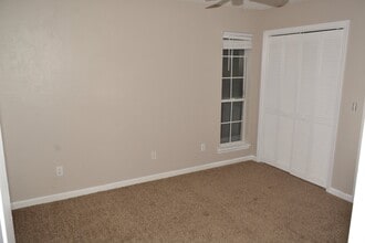 3996 Bothwell Terrace in Tallahassee, FL - Building Photo - Building Photo
