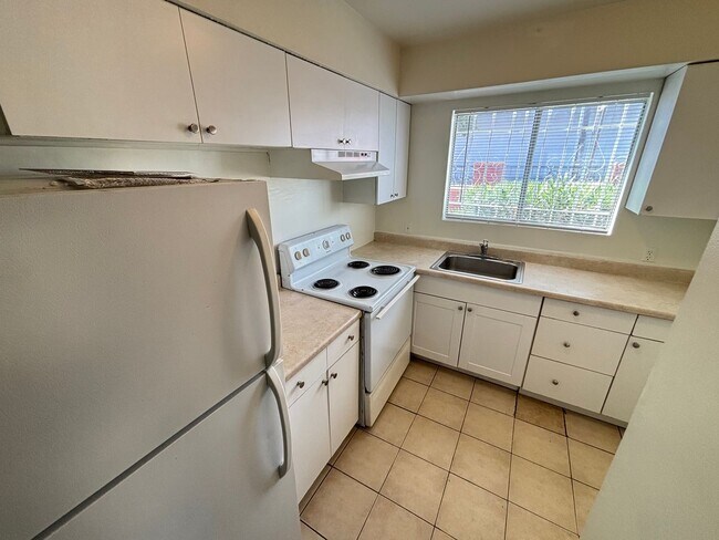 521 S Maryland Pkwy-Unit -1 in Las Vegas, NV - Building Photo - Building Photo