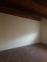 5500 Karen Elaine Dr