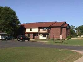 North County in Necedah, WI - Foto de edificio