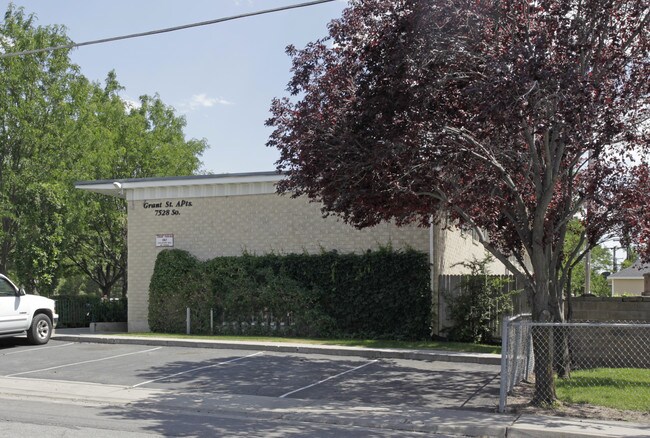 Grant Street Apartments in Midvale, UT - Building Photo - Building Photo