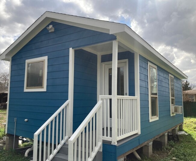 property at 3118 Memel St