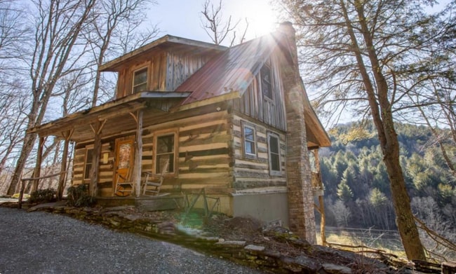 property at 134 Apple Rock Rd