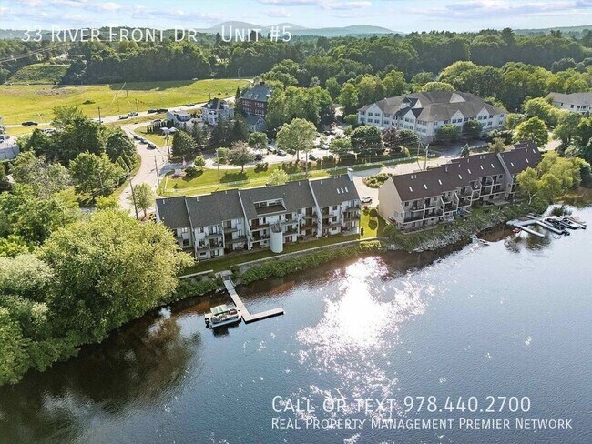 33 River Front Dr in Manchester, NH - Building Photo - Building Photo