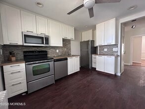 10 Ocean St in Highlands, NJ - Building Photo - Building Photo