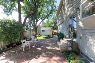 4426 S Albright Dr in Holladay, UT - Building Photo