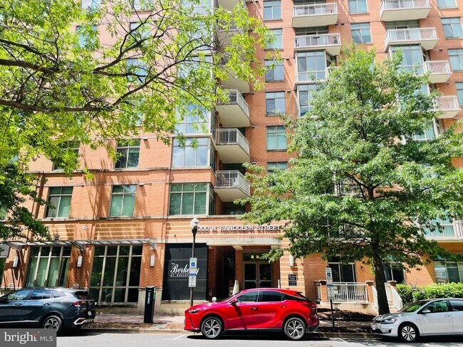 property at 1000 N Randolph St