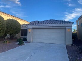 9847 W Lone Cactus Dr in Peoria, AZ - Building Photo