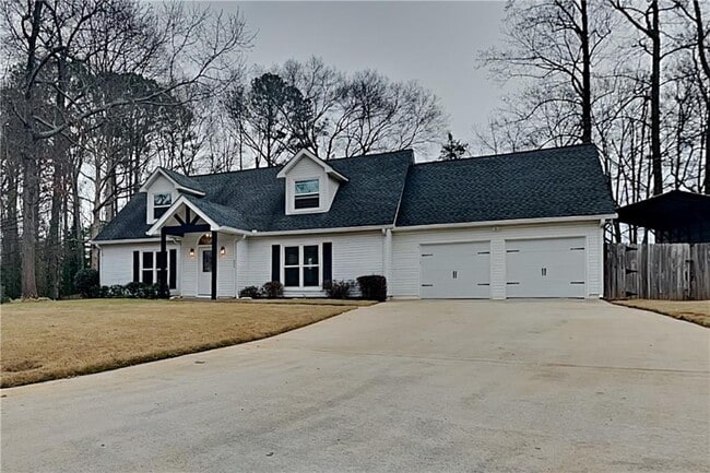 895 Perrin Springs Ct NE