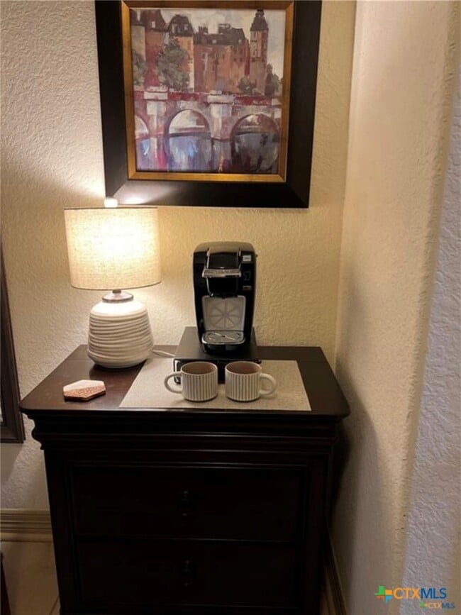 property at 1223 Gruene Vintage