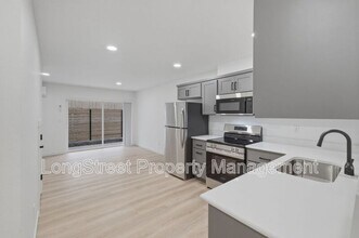 814 S 19th St in Philomath, OR - Building Photo - Building Photo